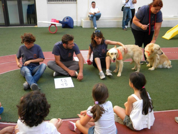 SOCIALIZZAZIONE GUIDATA CANI ADULTI E CUCCIOLI